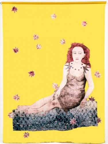 Kiki Smith, Sitting with a Snake, 2007. Estampe numérique sur soie. 175 x 124 cm.  Courtesy galerie Lelong, Paris, © Kiki Smith