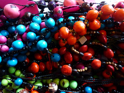 Découvrez les bijoux d'Edith Etsam, Ikamia